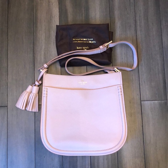 kate spade Handbags - Pink Kate Spade Crossbody Bag